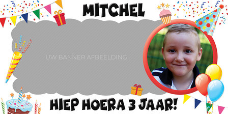 Gepersonaliseerde muurbanner Birthday thema voorbeeld