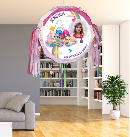 Gepersonaliseerde pinata Shimmer en Shine thema voorbeeld kamer